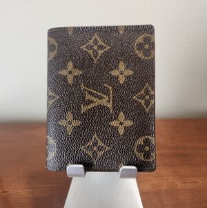 Louis Vuitton Monogram Canvas Card Holder in Brown & Gold